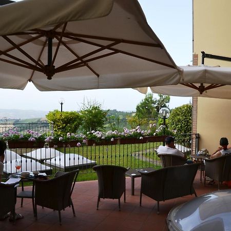 Hotel Mamiani & Relaxing Spa Urbino Buitenkant foto