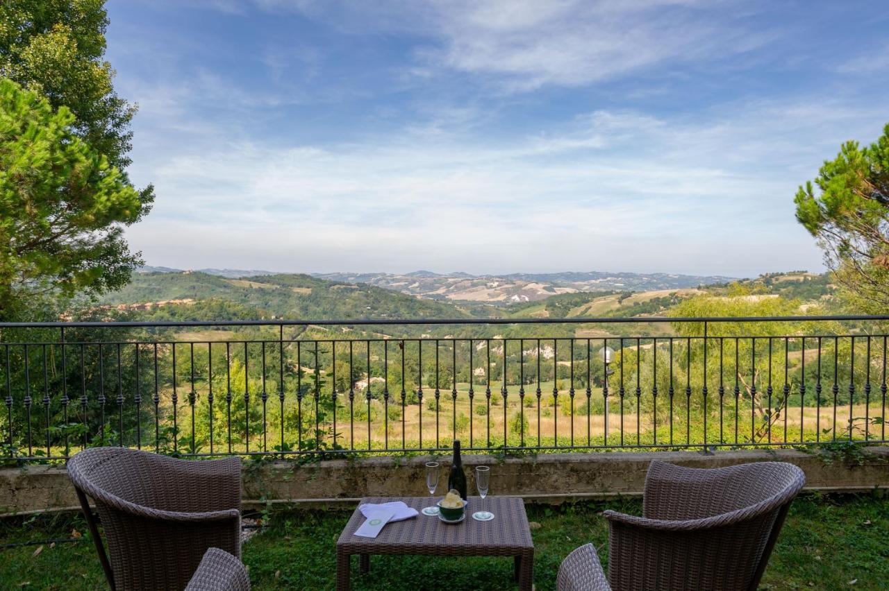 Hotel Mamiani & Relaxing Spa Urbino Buitenkant foto