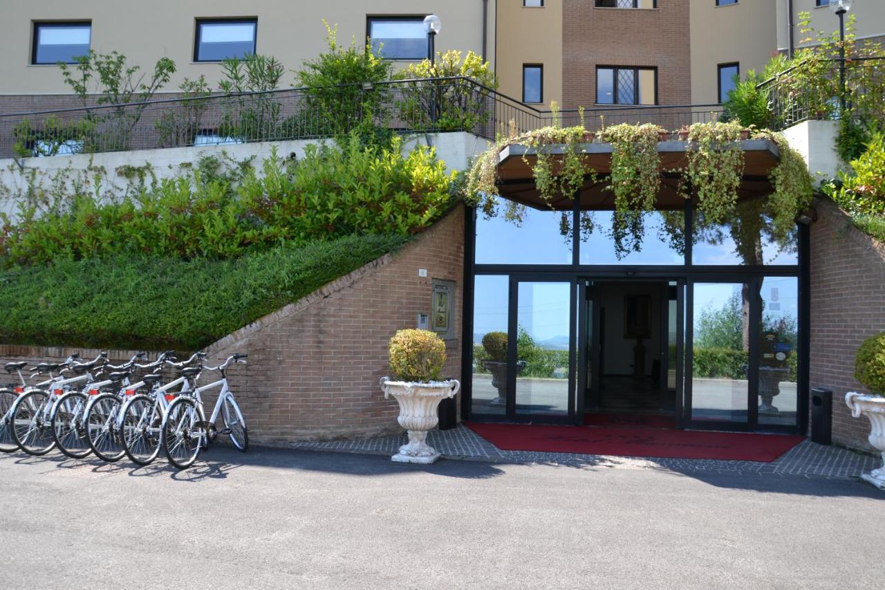 Hotel Mamiani & Relaxing Spa Urbino Buitenkant foto